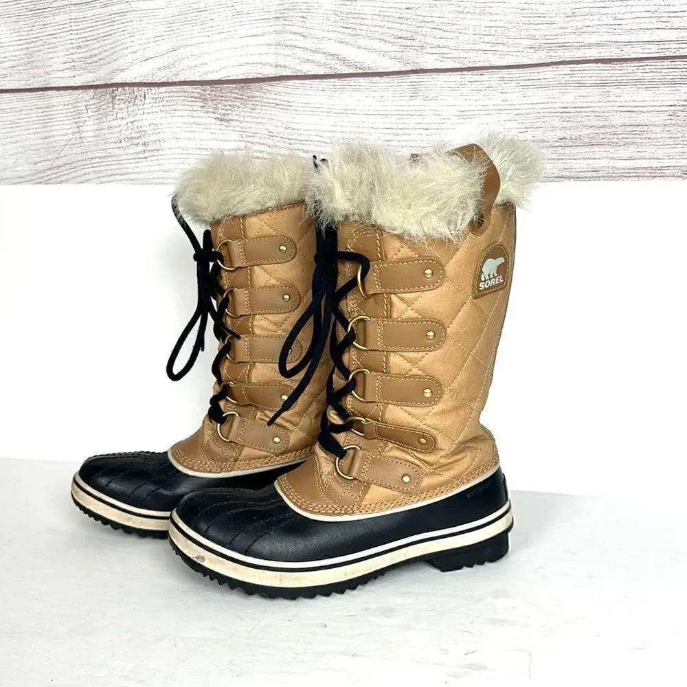 Sorel this sleek